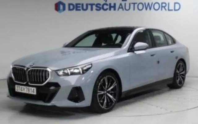 5시리즈 (G60) 530i xDrive